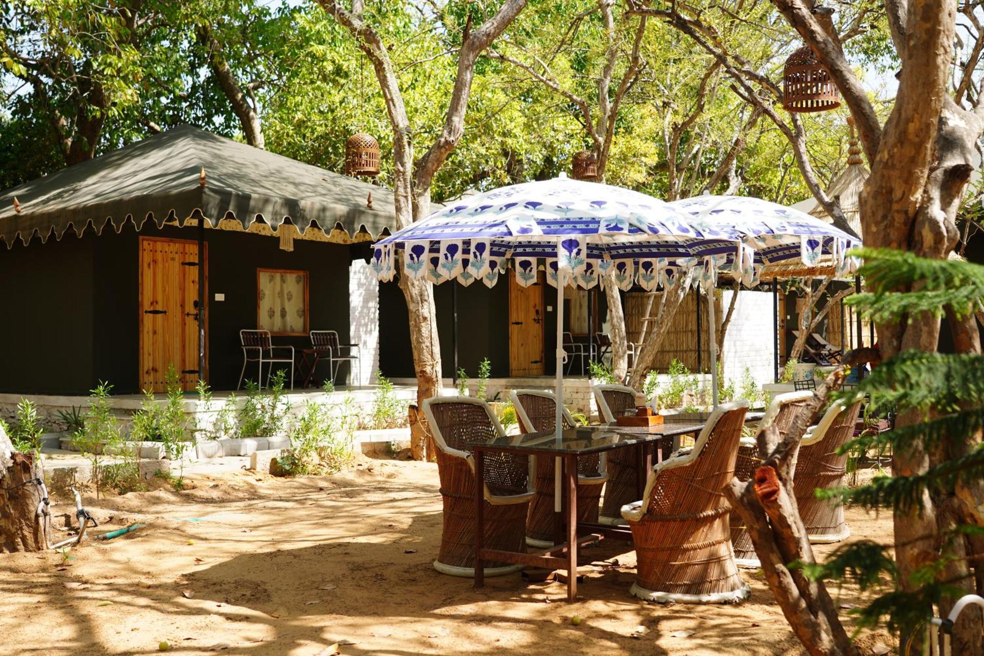 Hotel Heli Pushkar Extérieur photo