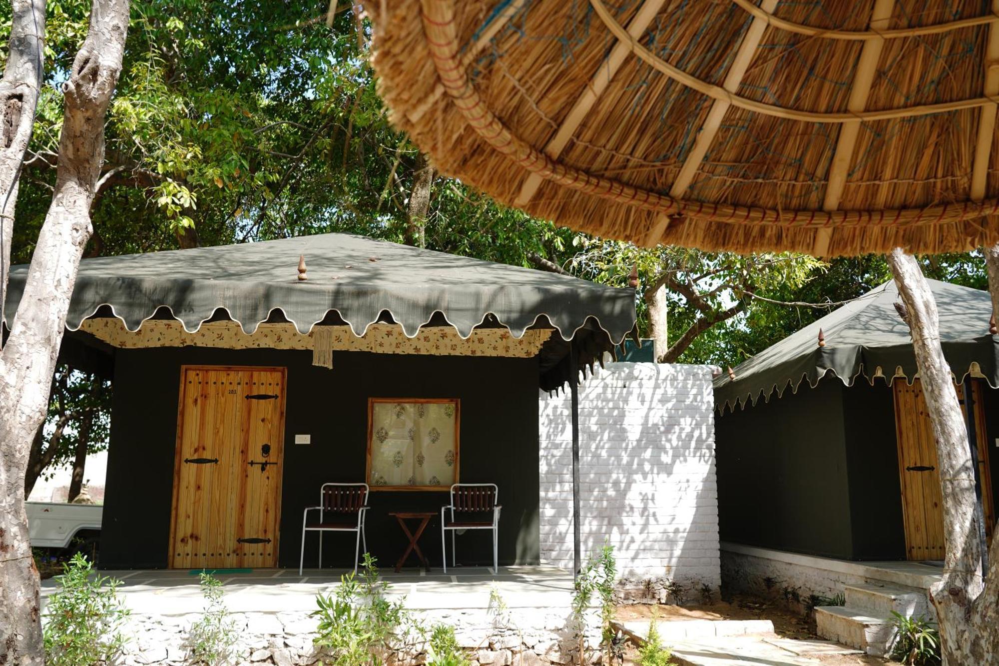 Hotel Heli Pushkar Extérieur photo